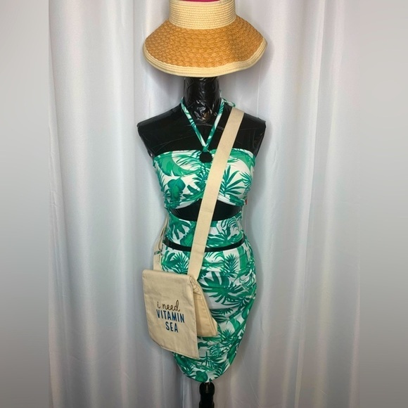 TROPICAL Ruched Ring Halter Top and Skirt - Picture 1 of 8